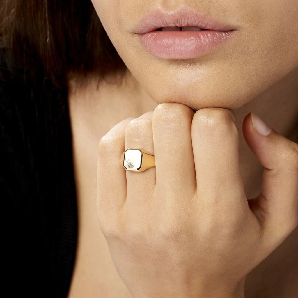 Chevalière Carree Diamantee Soleil Or Jaune – Image 3