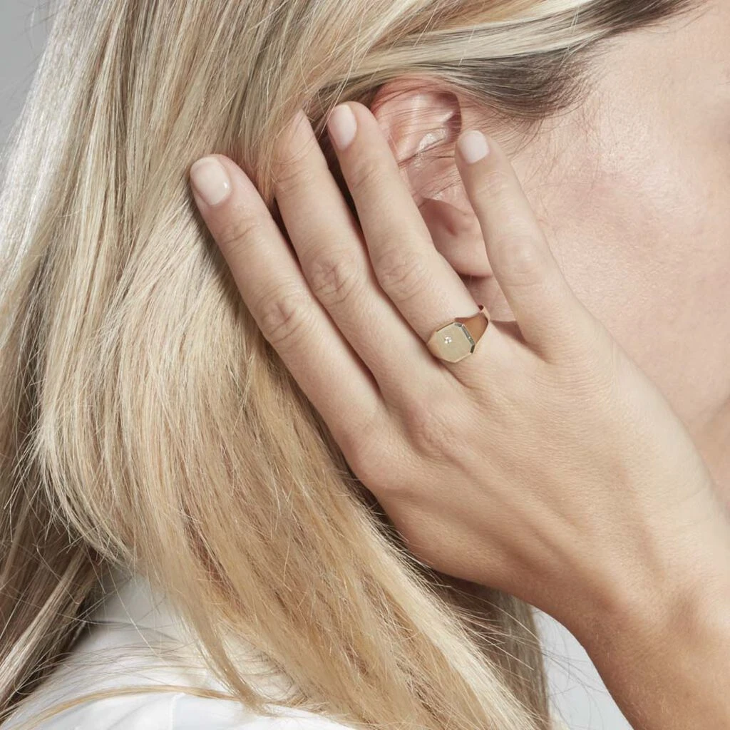 Chevalière Carree Or Jaune Oxyde De Zirconium – Image 4